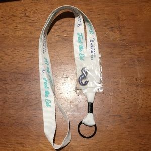 Eel River lanyard and pin bundle
